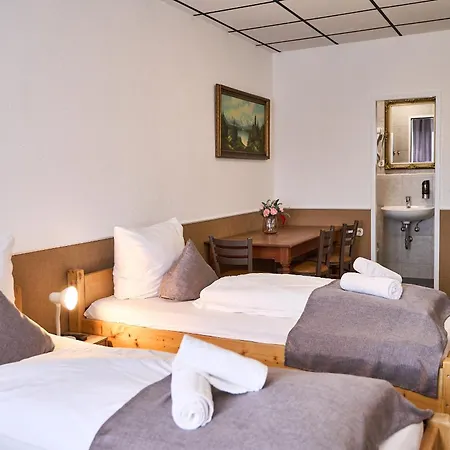 Hotel Maximo Pinneberg Eksteriør billede