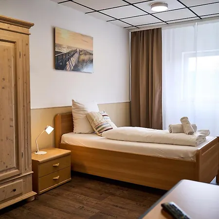 Hotel Maximo Pinneberg Eksteriør billede
