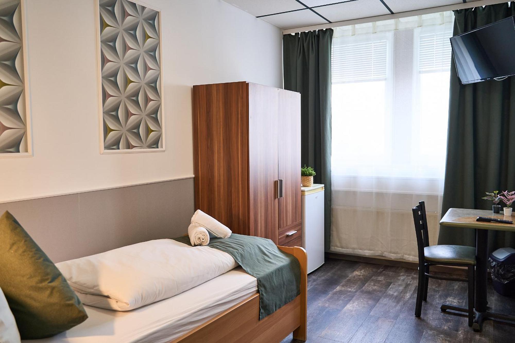 Hotel Maximo 2*
