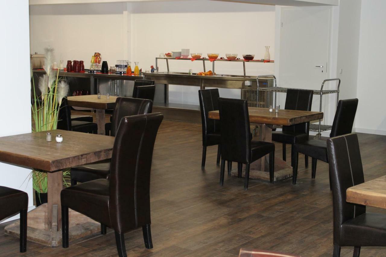 Maximo Hotel 2*